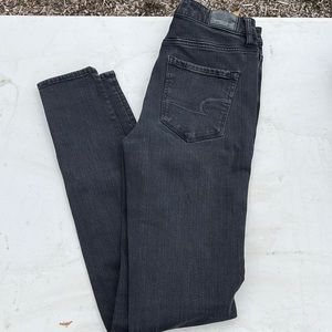 American Eagle black skinny high rise 2 tall